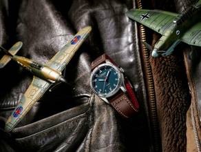 Thumbnail von Alpina Startimer Pilot Automatic Petroleum blau 41 mm AL-525NW4S26