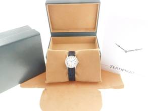 Thumbnail von Cartier Ronde Solo de Cartier Damenuhr 29mm Stahl mit Krokoband uns Faltschließe </h1>