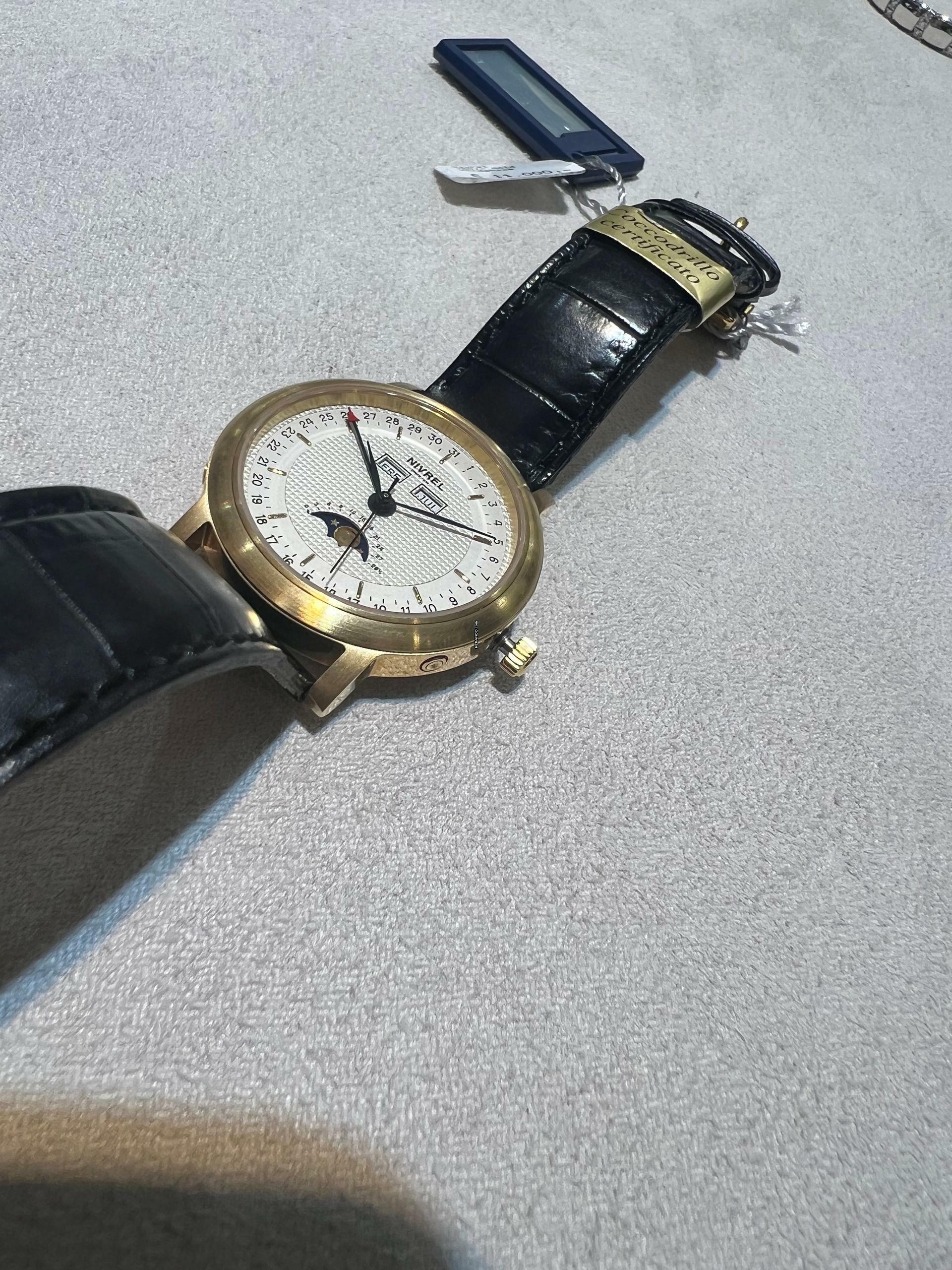 Thumbnail von Nivrel Vollkalender