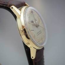Thumbnail von Movado Calendomatic Vintage Gold 18k/750 Hammer-Automatik