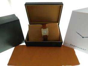 Thumbnail von Audemars Piguet 18 Karat Enamel Bezel Gelbgold Vintage Herrenuhr 25 mm Handaufzug 40er </h1>