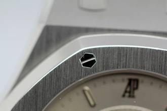 Thumbnail von Audemars Piguet Royal Oak Nick Faldo No.15 of 50 Limited Edition in Stainless Steel a rare and highly collectible piece