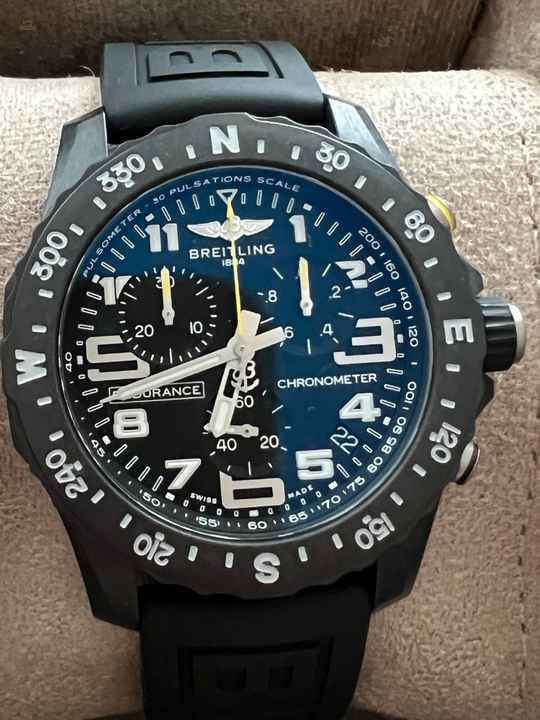 Breitling Endurance Pro aus 8/2023 neu Fullset