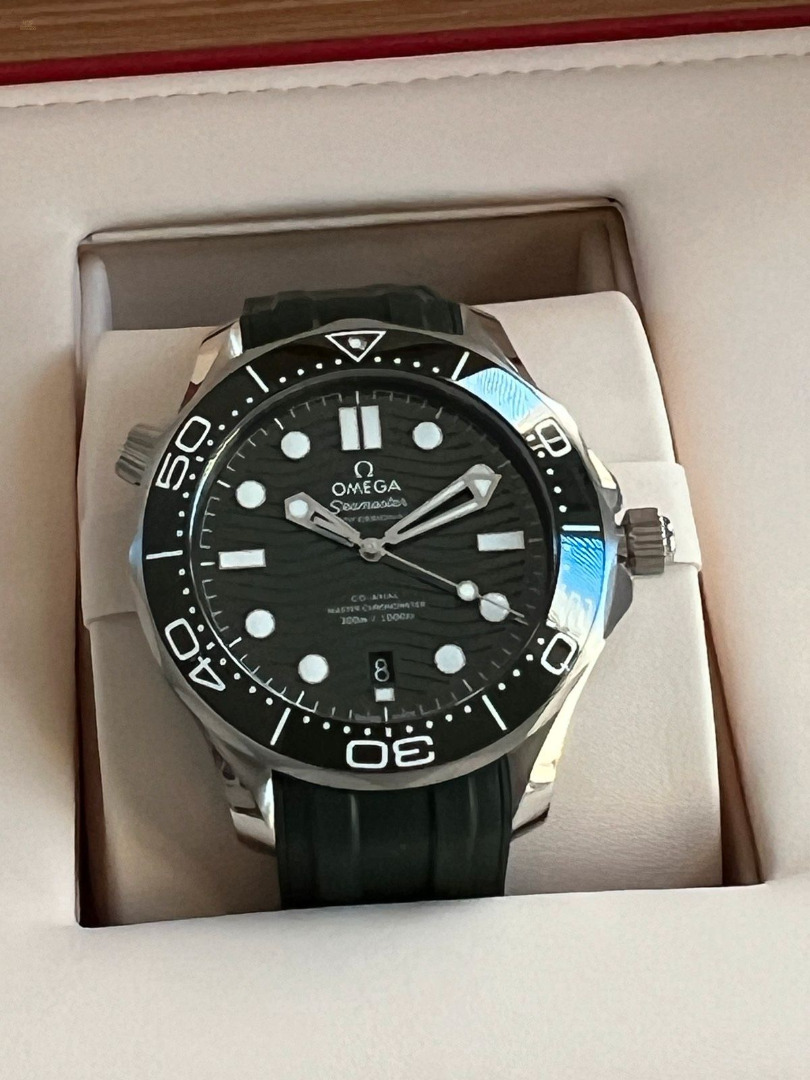 Omega Seamaster Grün neu 4/2023 Fullset