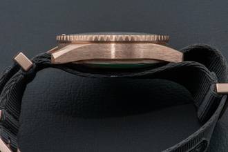 Thumbnail von Blancpain Fifty Fathoms Bathyscaphe Sedna Gold