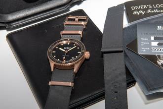 Thumbnail von Blancpain Fifty Fathoms Bathyscaphe Sedna Gold