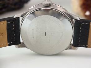 Thumbnail von Breitling Chronomat 41 9808 Chronomat Quartz 32768 Hz Cal. 352 Vintage Herrenuhr Ø 41mm </h1>