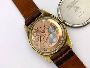Thumbnail von Omega Genève Vintage 136.041 rare burgundy Inland Dial 136041
