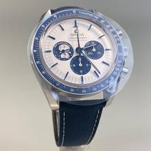 Thumbnail von Omega Speedmaster Professional Moonwatch SILVER SNOOPY AWARD CO-AXIAL MASTER CHRONOMETER CHRONOGRAPH EK 06/2026 42 mm Full Set Special Edition