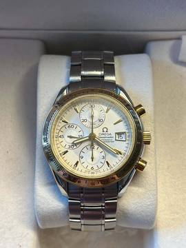 Omega Speedmaster Date 323.21.40.40.02.001