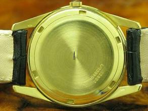 Thumbnail von Universal Genève Polerouter Date 18kt 750 Gold Automatik Herrenuhr / Ref104602/1 </h1>
