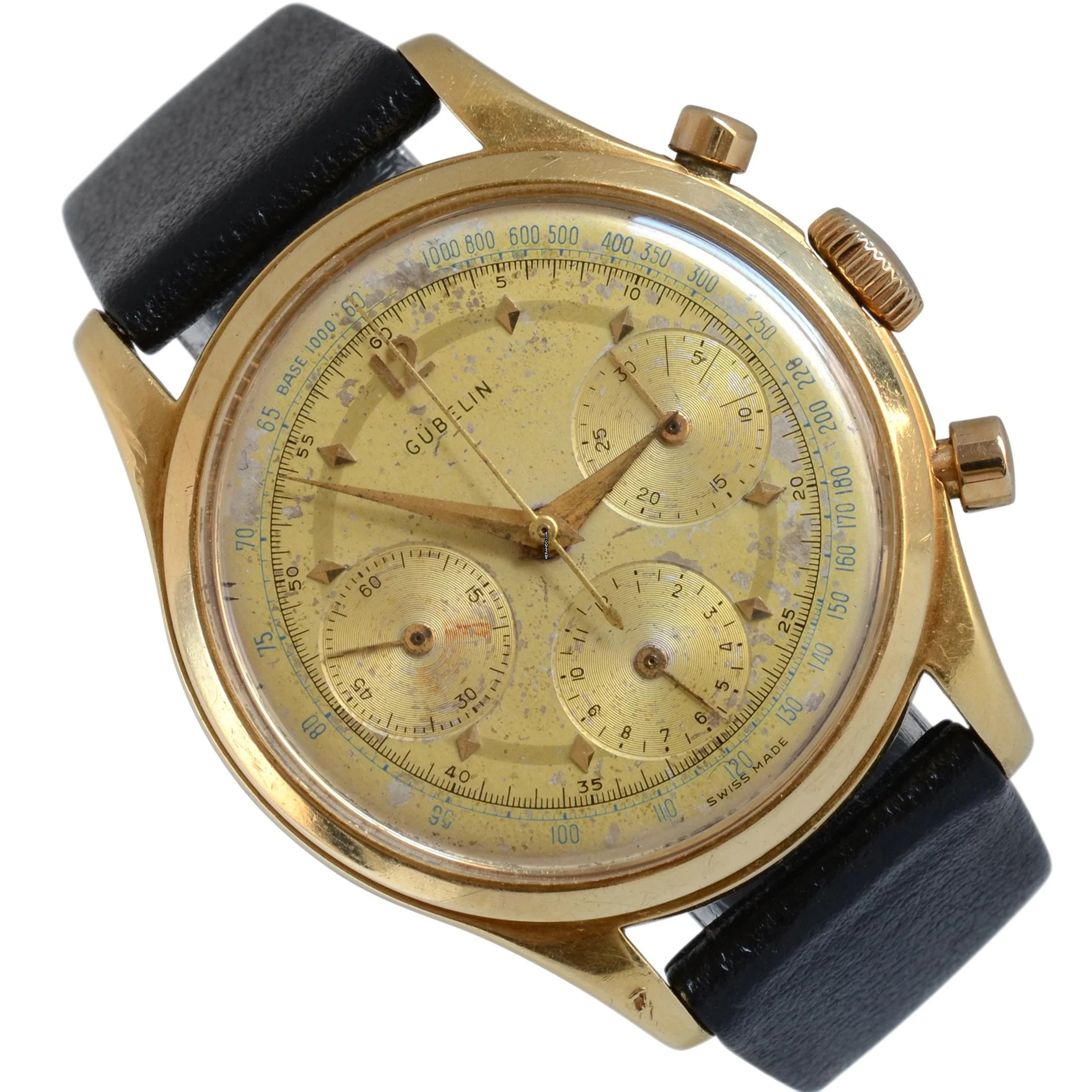 Gübelin Chronograph Jumbo champagne dial valjoux 72 yellow gold 18KT 1950’s
