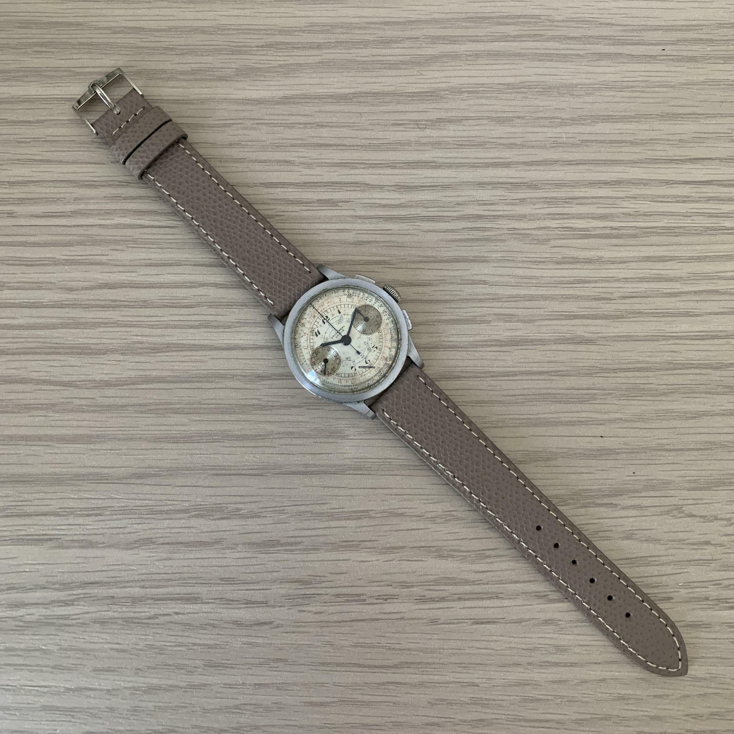 Thumbnail von Universal Genève Chronograph 5466 Compur first series 1936's </h1>