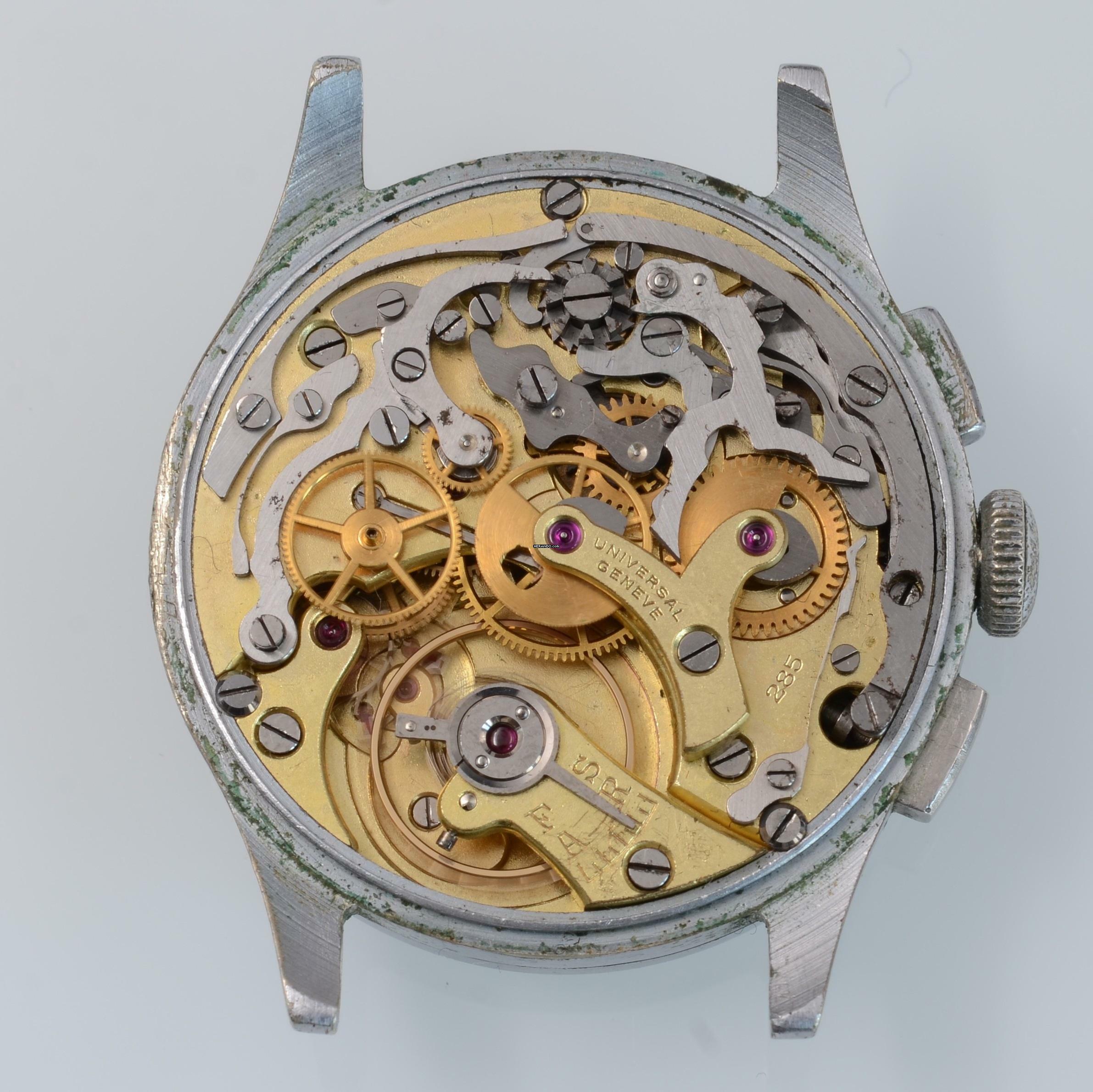 Thumbnail von Universal Genève Chronograph 5466 Compur first series 1936's </h1>