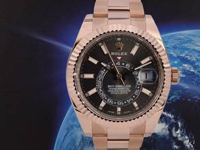 Thumbnail von Rolex Sky-Dweller Rose Gold Rhodium Dial New