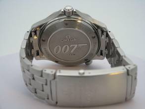 Thumbnail von Omega Seamaster Limited Edition 007 / Revision 01.24 / Ref 212.30.41.20.01.001 </h1>