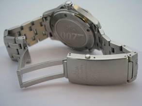 Thumbnail von Omega Seamaster Limited Edition 007 / Revision 01.24 / Ref 212.30.41.20.01.001 </h1>