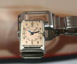Thumbnail von Longines Rare Vintage Steel Tank Pink Medicus Dial Extract </h1>