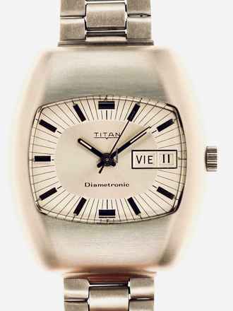  Titan Gents Electronic Wristwatch </h1> 