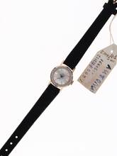 Thumbnail von Universal Ladies Automatic Wristwatch </h1>