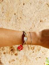 Thumbnail von Omega Ladies manual wind Wristwatch </h1>