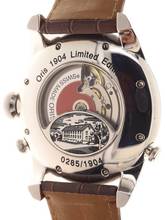 Thumbnail von Oris For its centenary Oris launches the Oris Centennial Set 1904 Limited Edition includes an Artelier Worldtimer Automatic Stainless Steel Wristwatch and an 8-Day Alarm Travel clock one of the company’s most iconic historic designs. It is limited to 1