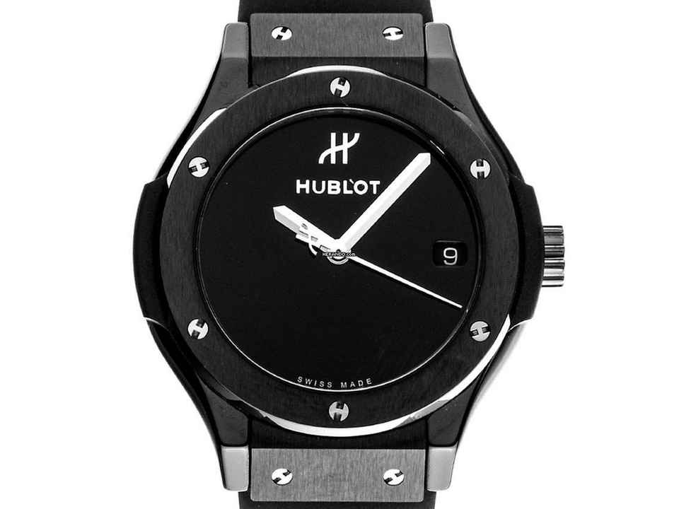  Hublot Classic Fusion Quartz Black Magic Ref.581.CX.1270.RX.MDM Full Set Ungetragen 