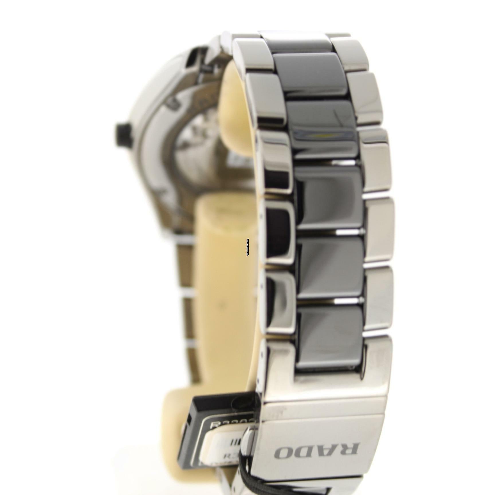 Thumbnail von Rado HyperChrome Automatic R32025152