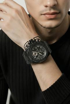  Audemars Piguet Royal Oak Offshore Survivor 