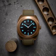 Thumbnail von Maurice de Mauriac Pillow Watch Bronze