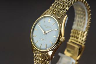 Thumbnail von Patek Philippe Calatrava very rare 2526 | 1953 Mark I | Enamel Dial | Caliber PP 12-600AT </h1>