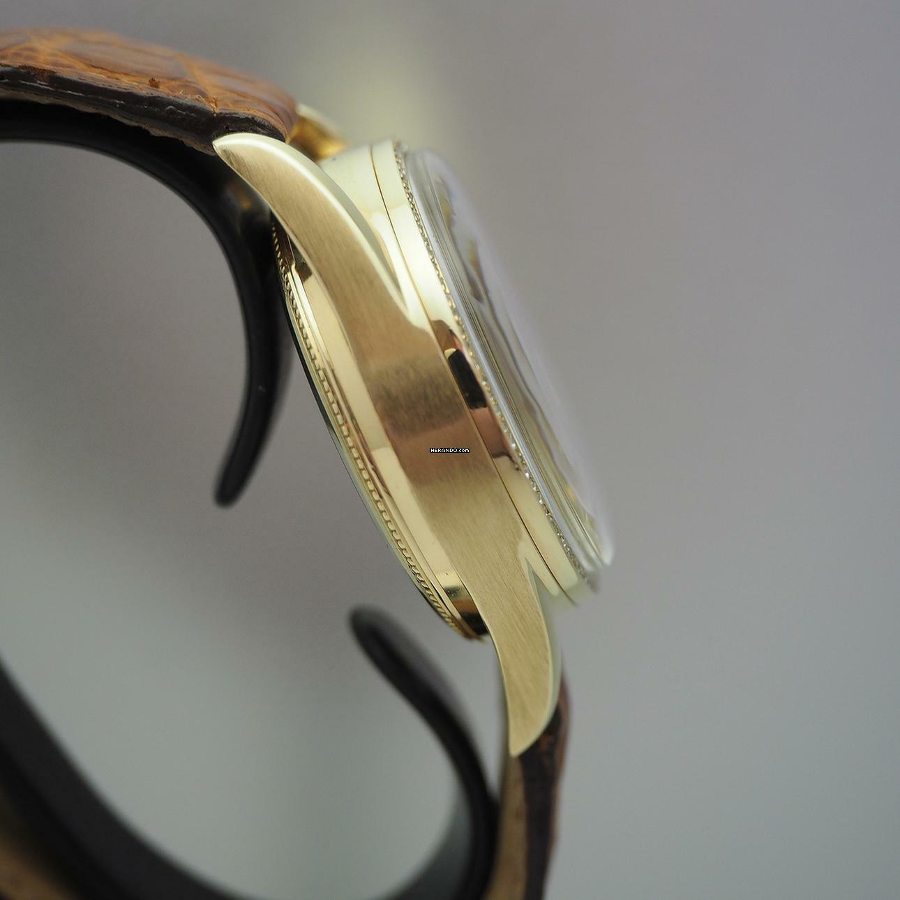 Thumbnail von Universal Genève Compax Chronograph Limited Gold 18k/750 184.450 very rare