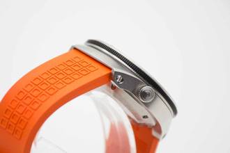 Thumbnail von Fortis Marinemaster M-44 Amber Orange Chronometer </h1>