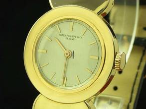 Thumbnail von Patek Philippe Calatrava 18kt 750 Gold Handaufzug Herrenuhr Ref 572 Von 1941 </h1>
