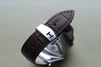 Thumbnail von Hamilton Ventura TOP </h1>