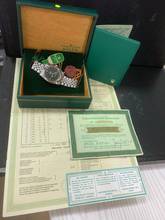 Thumbnail von Rolex Explorer 1 Gilt Underlined Full Set Full Set