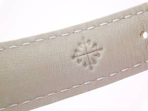 Thumbnail von Patek Philippe Calatrava 3820 18 Karat Gelbgold mit original Band und Schließe Kaliber 177 </h1>