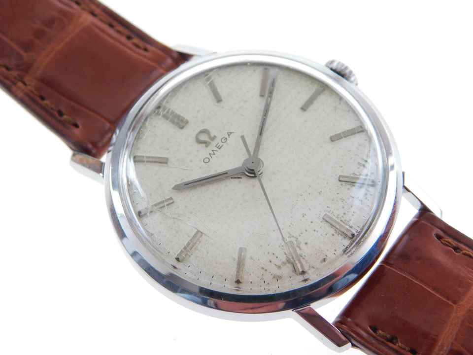  Omega Herrenuhr Handaufzug 34 mm Cal 286 von 1962 Rarität Linen Dial </h1> 