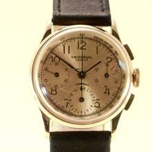 Thumbnail von Universal Genève 18k Rose Gold Chronograph </h1>