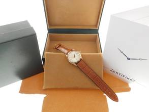 Thumbnail von Rolex Oyster Perpetual Date 18 Karat Rosegold Date 31 mm wie Neu medium Größe mit Krokoband von 1966 </h1>