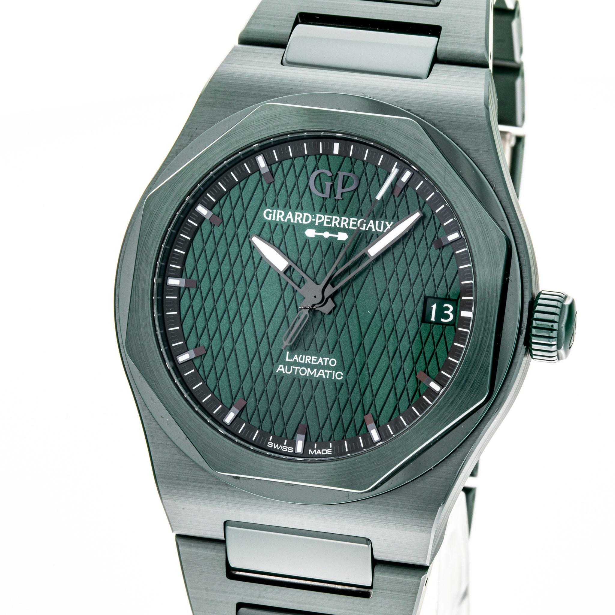  Girard Perregaux Laureato Aston Martin Laureato 42mm Limited Edition Green 81010-32-3081-1cx like NEW 2023 Full S 