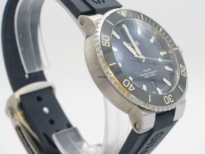 Thumbnail von Oris Aquis Date 01 733 7730 4135-07 4 24 65EB </h1>