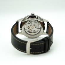 Thumbnail von NOMOS Club Automat Datum 774 </h1>