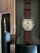 Thumbnail von Robot Aerodynamic Streamline beige