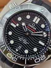 Thumbnail von Omega Seamaster Diver 300 M 42MM 210.32.42.20.01.001 Black dial Unworn/New Condition 2-2026