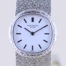 Thumbnail von Patek Philippe Lady 18K whitegold guilloche Dial Case Dresswatch Milanaise super rar </h1>