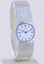 Thumbnail von Patek Philippe Lady 18K whitegold guilloche Dial Case Dresswatch Milanaise super rar </h1>
