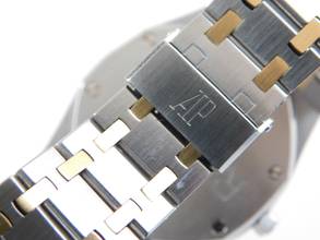 Thumbnail von Audemars Piguet Royal Oak Herrenuhr 36mm im Best Zustand mit Revision 2019 36 mm große Herrenuhr </h1>