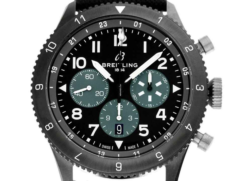  Breitling Super Avi B04 GMT Ref.SB04451A1B1X1 2024 Full Set Ungetragen 