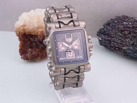 Oakley Minute Machine Titanium Chronograph Saphirglas Herrenuhr Ø Ca. 43 Mm </h1>